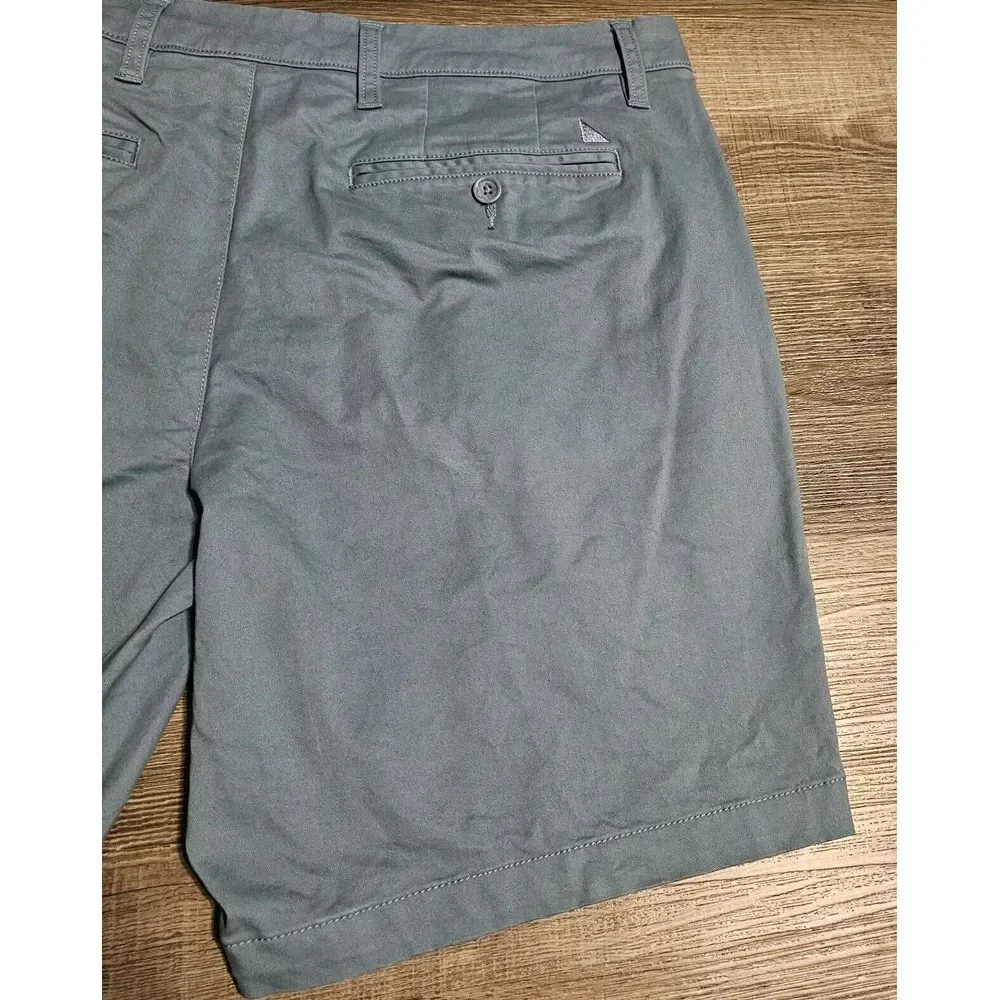 Untuckit Mens St. Vincent Chino Golf Shorts Size 36 Color Blue Stone‎ Outdoor